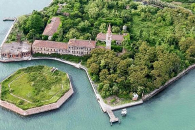 Poveglia: Echoes of Dread From a Forsaken Isle